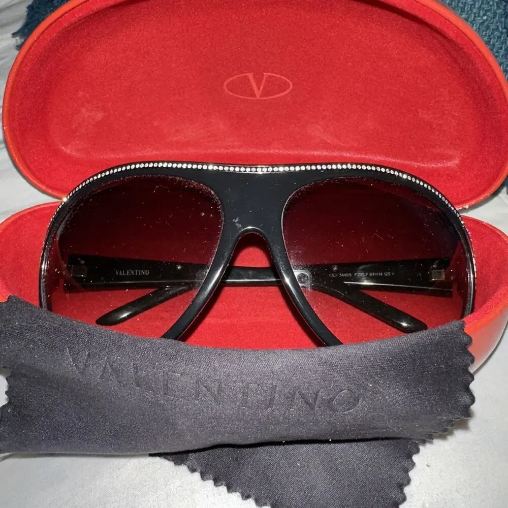 Authentic Valentino 5445S Unisex Rhinestone Bling Encrusted Black Case Cloth EUC - Picture 2 of 12